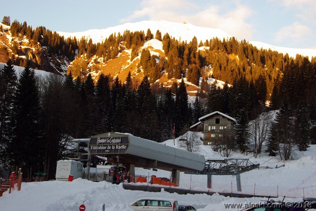 Ruelle gondola lift