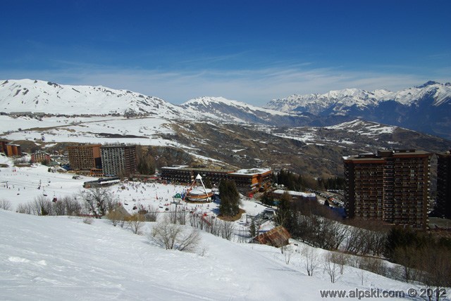 Centre de la station, Le Corbier