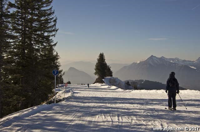 Arête, piste bleue, Les Carroz