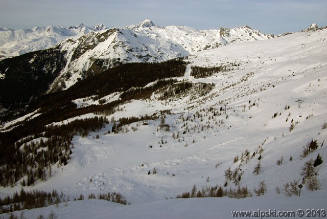 Crystal Dark, piste noire