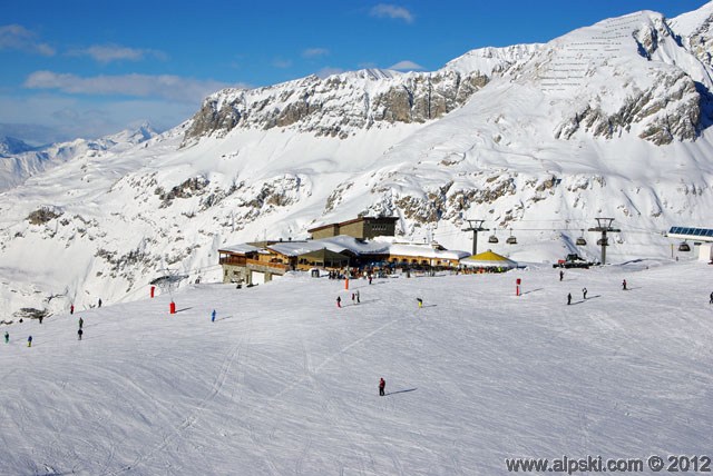 The Tête de Solaise bar/restaurant