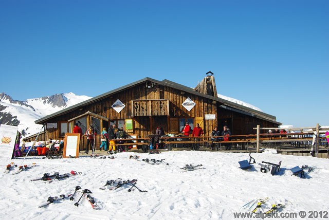 L’Arbet, bar/restaurant